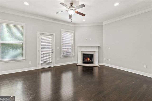 4435 Donahue Avenue, Sugar Hill, GA 30518