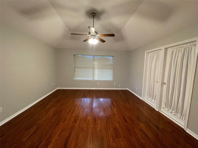 7110 Pembrough Lane, Katy, TX 77494