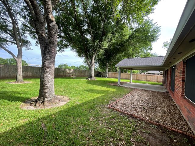 7110 Pembrough Lane, Katy, TX 77494
