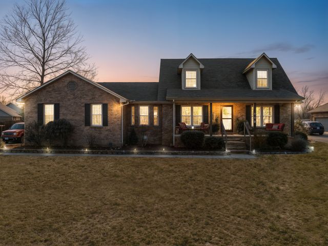 112 Breckenridge Rd, Tullahoma, TN 37388