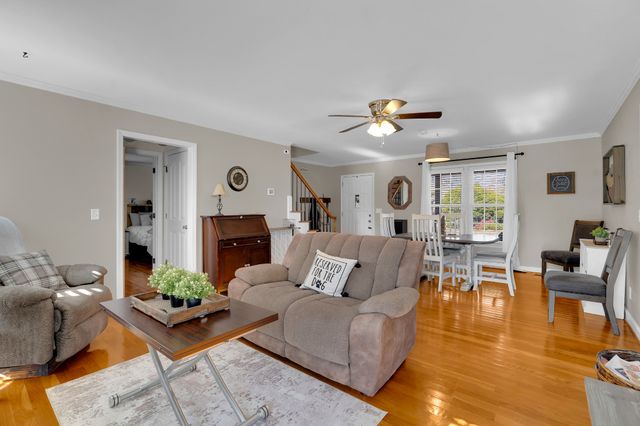 112 Breckenridge Rd, Tullahoma, TN 37388