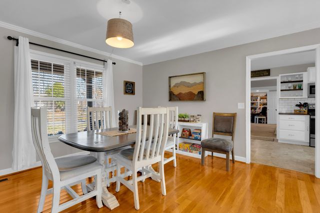 112 Breckenridge Rd, Tullahoma, TN 37388