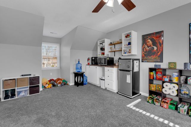 112 Breckenridge Rd, Tullahoma, TN 37388