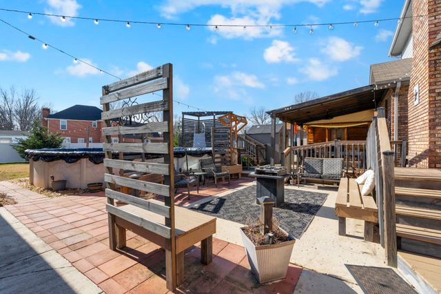 112 Breckenridge Rd, Tullahoma, TN 37388