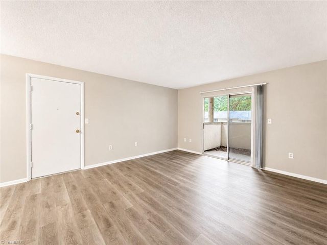 2235 Sunderland Road 98c, Winston-salem, NC 27103