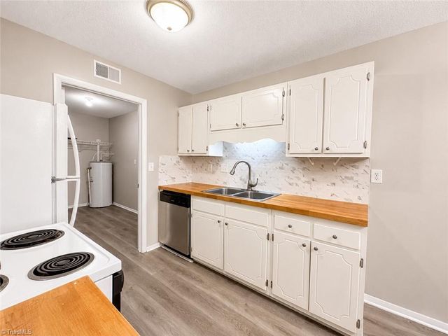 2235 Sunderland Road 98c, Winston-salem, NC 27103