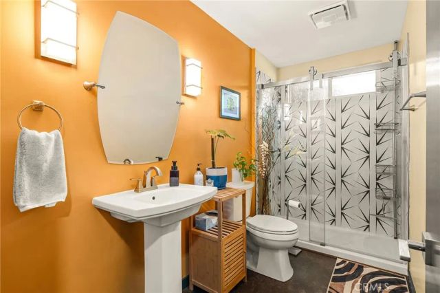 9 Montclair Drive, Chico, CA 95926