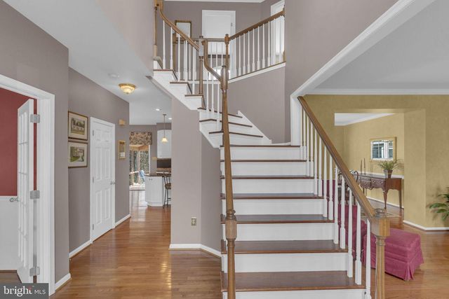 72 BITTERSWEET DR, Doylestown, PA 18901