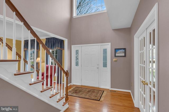 72 BITTERSWEET DR, Doylestown, PA 18901