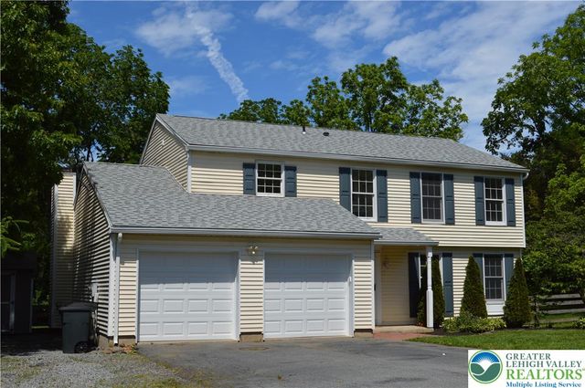 100 Rose Court, Glendon Boro, PA 18042
