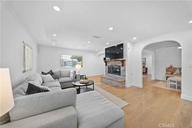 3775 Charlemagne Avenue, Long Beach, CA 90808