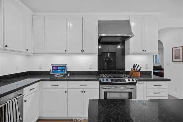 3775 Charlemagne Avenue, Long Beach, CA 90808