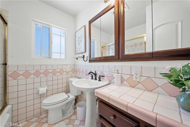 3775 Charlemagne Avenue, Long Beach, CA 90808