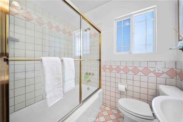 3775 Charlemagne Avenue, Long Beach, CA 90808