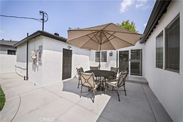 3775 Charlemagne Avenue, Long Beach, CA 90808