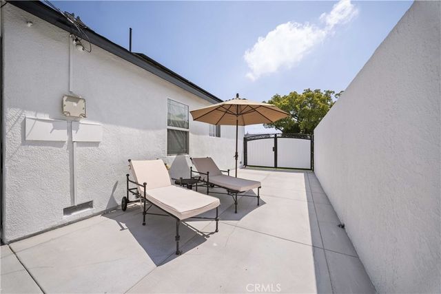 3775 Charlemagne Avenue, Long Beach, CA 90808