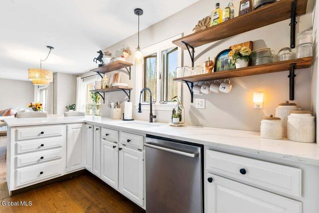 16 Speakman Street, Moreau, NY 12828