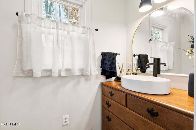 16 Speakman Street, Moreau, NY 12828