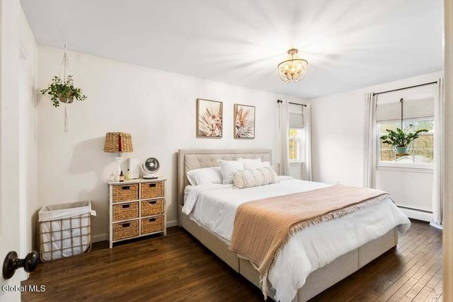 16 Speakman Street, Moreau, NY 12828