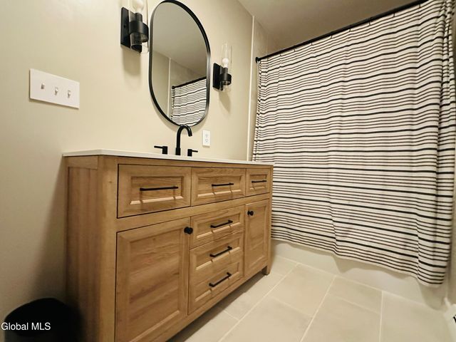 16 Speakman Street, Moreau, NY 12828