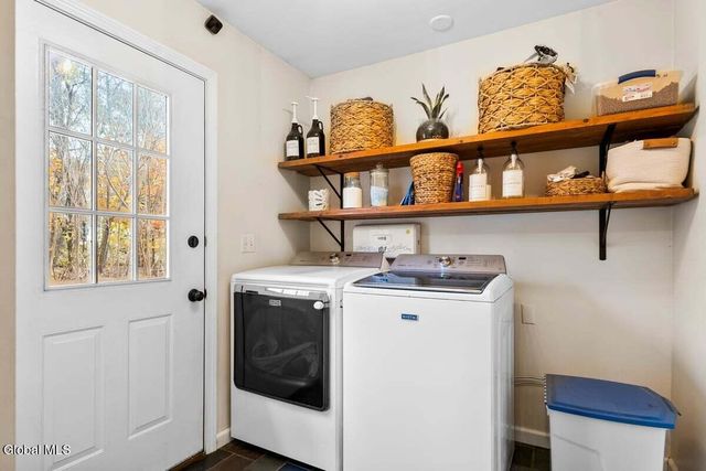 16 Speakman Street, Moreau, NY 12828