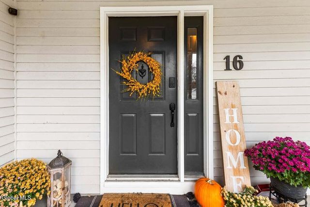 16 Speakman Street, Moreau, NY 12828