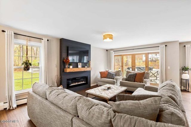 16 Speakman Street, Moreau, NY 12828