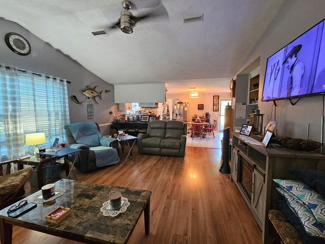 615 Rolling Hills Drive, Ozark, AL 36360