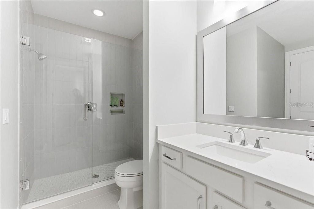 Image 34 of property listing at 10123 BUCKLOW HILL DRIVE, Orlando, FL 32832