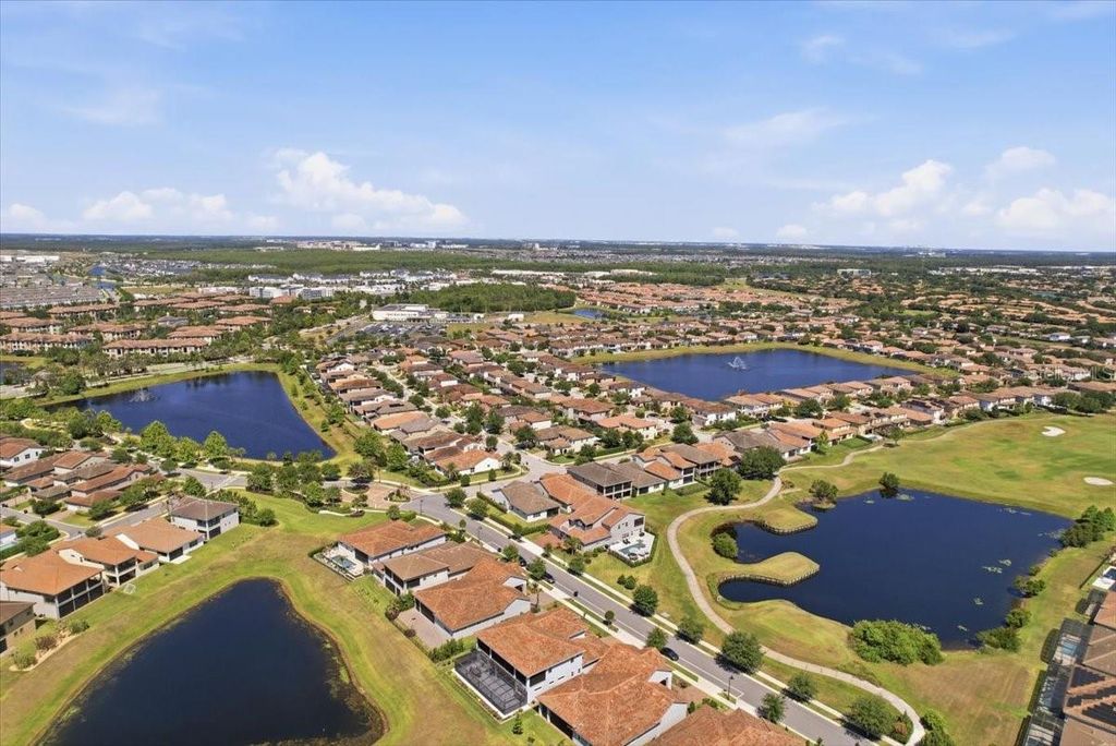 Image 45 of property listing at 10123 BUCKLOW HILL DRIVE, Orlando, FL 32832
