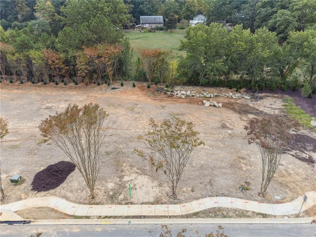 Image 2 of property listing at 4420 Natchez Lane, Cumming, GA 30040