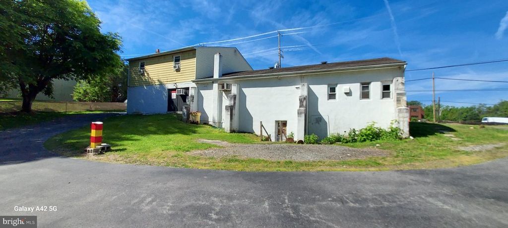 3911 RIDGE PIKE, COLLEGEVILLE, PA 19426 — photo 4