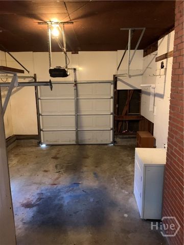 320 Kensington Drive, Savannah, GA 31405