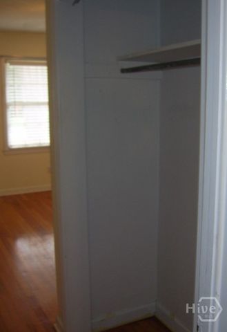 320 Kensington Drive, Savannah, GA 31405