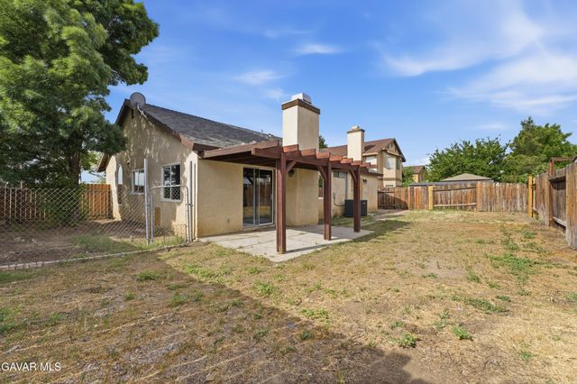 2629 E Kettering Street, Lancaster, CA 93535