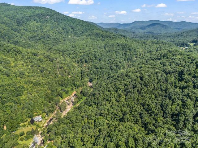 2716 Lower Flat Creek Road, Black Mountain, NC 28711