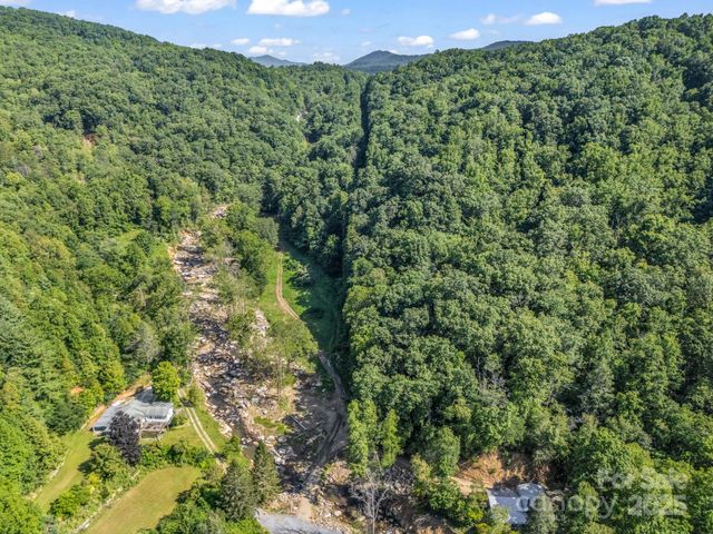 2716 Lower Flat Creek Road, Black Mountain, NC 28711