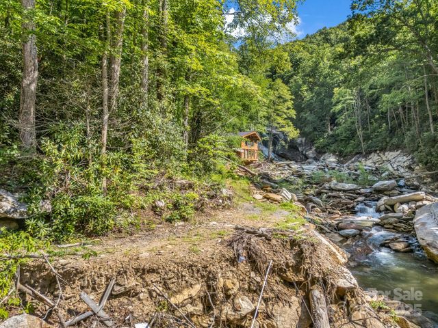 2716 Lower Flat Creek Road, Black Mountain, NC 28711