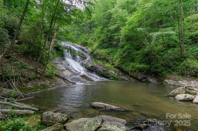 2716 Lower Flat Creek Road, Black Mountain, NC 28711