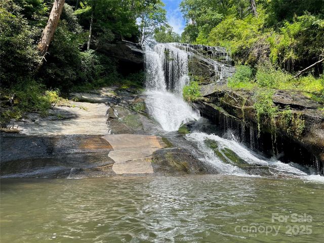 2716 Lower Flat Creek Road, Black Mountain, NC 28711