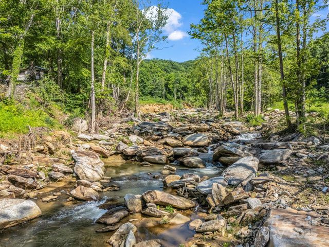 2716 Lower Flat Creek Road, Black Mountain, NC 28711