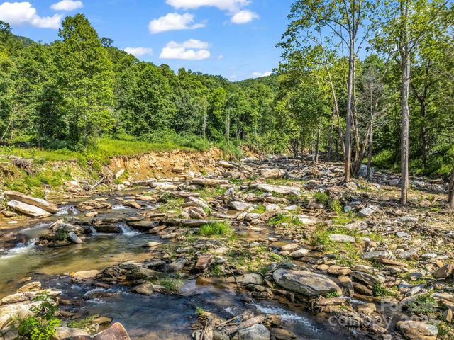 2716 Lower Flat Creek Road, Black Mountain, NC 28711