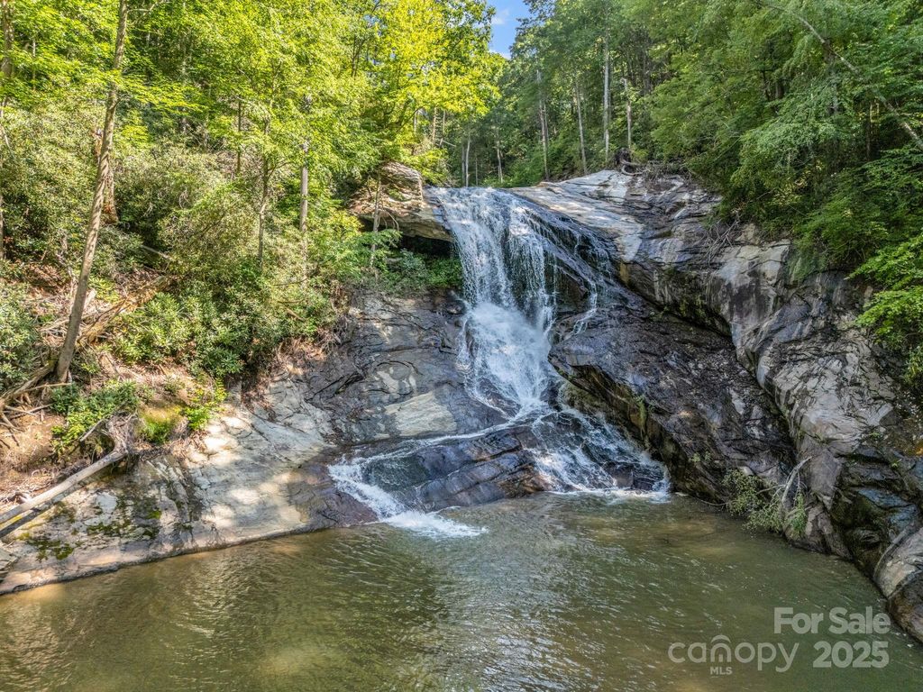2716 Lower Flat Creek Road, Black Mountain, NC 28711
