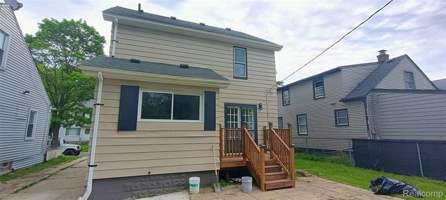 131 Mark Avenue, Pontiac, MI 48341