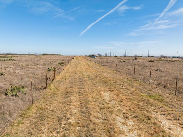 2700 County Road 214, Bertram, TX 78605
