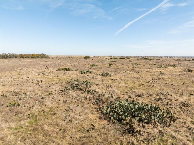 2700 County Road 214, Bertram, TX 78605