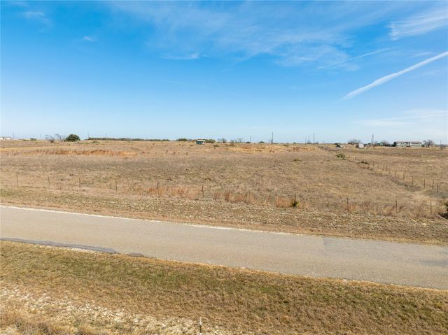 2700 County Road 214, Bertram, TX 78605