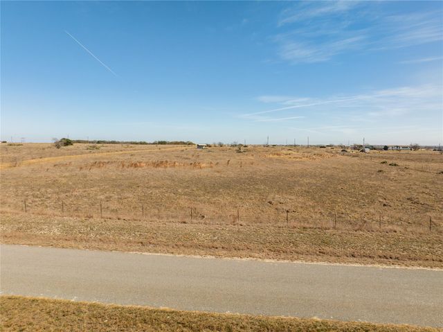 2700 County Road 214, Bertram, TX 78605