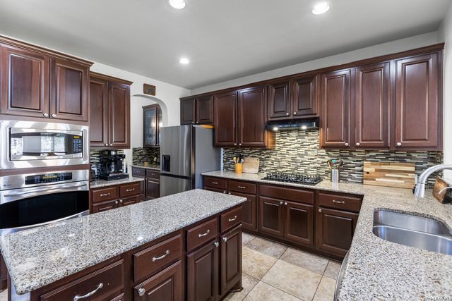 3635 Pinnacle, San Antonio, TX 78261