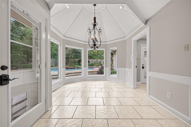 16 Mayfair Grove Court, The Woodlands, TX 77381